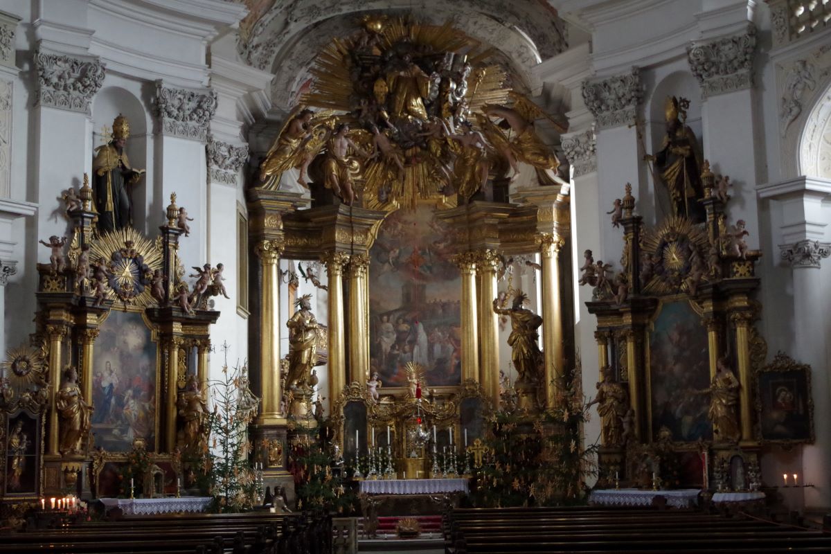 Auch die katholische Pfarrkirche St. Petrus und St. Dionysius in Banz kommt in den Genuss von Frdermitteln. Bildquelle: Peter Fiedler