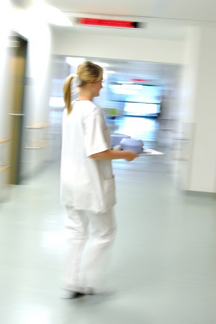 Eine bedarfsgerechte und qualitative medizinische Versorgung ist nur mglich, wenn in den Kliniken ausreichend Personal ttig ist.Bildquelle: JMG  / pixelio.de